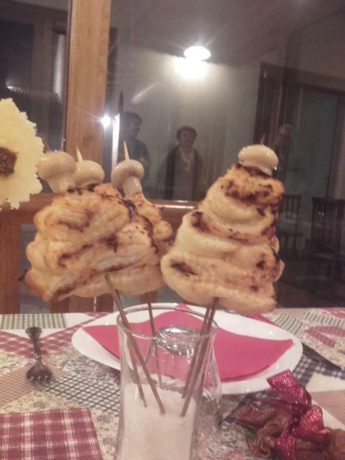 Corte Di Tosina モンツァンバーノ エクステリア 写真